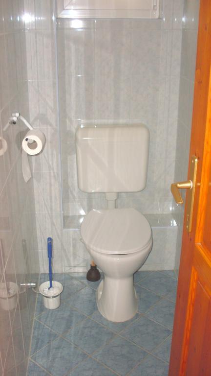 Lala Apartmanok Balatonboglár Esterno foto