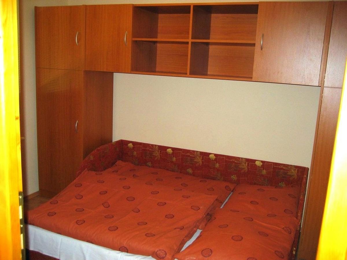 Lala Apartmanok Balatonboglár Esterno foto