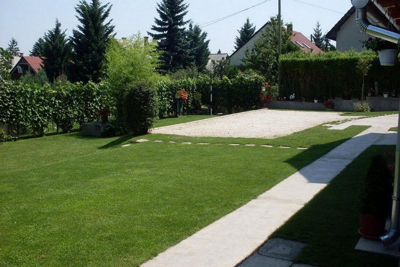 Lala Apartmanok Balatonboglár Esterno foto